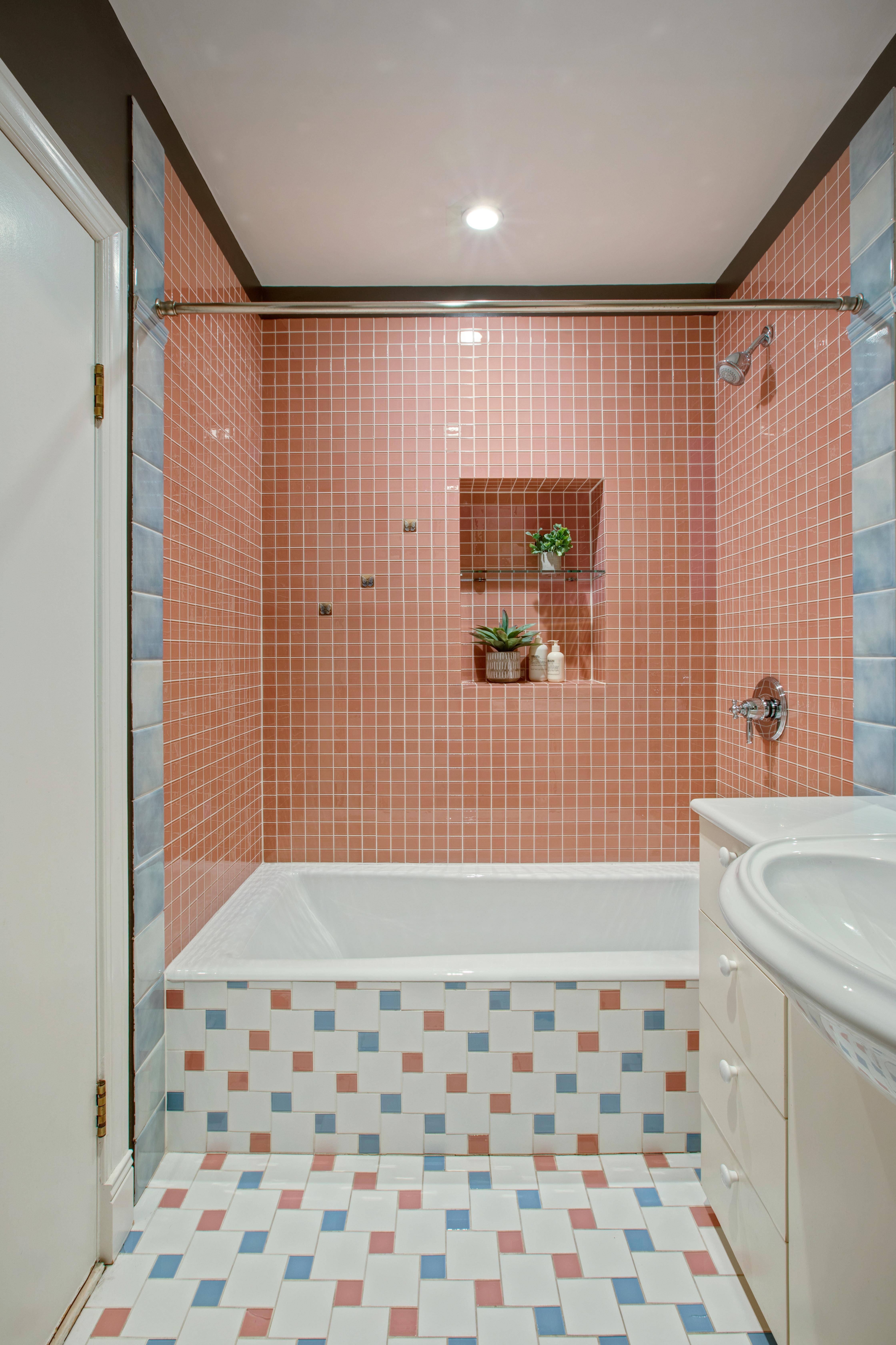 27 Harrison Street Manhattan, NY 10013 - Photo 11 of 25