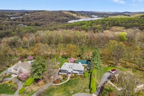 $1,275,000 | 4 Chadwick Court, Denville, NJ 07834