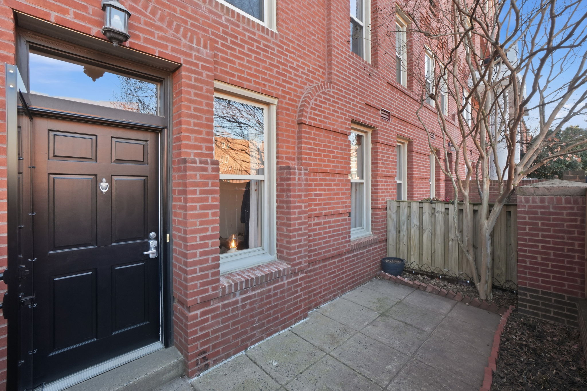 20 15th Street Northeast, Unit 20 Washington, DC 20002 - Photo 2 of 19