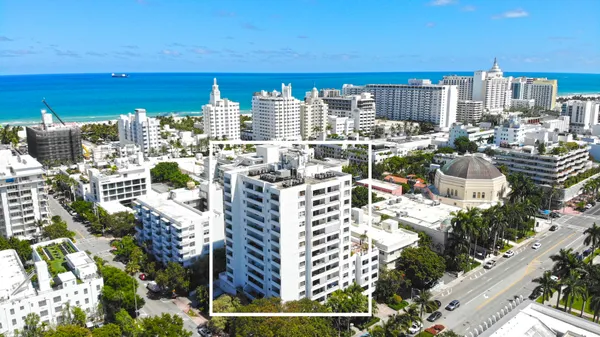 $3,000 | 1775 Washington Avenue, Unit 11D, Miami Beach, FL 33139