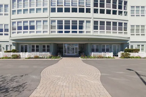 $499,000 | 10 Ocean Avenue, Unit 105, Revere, MA 02151