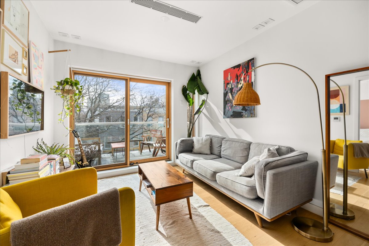 171 Devoe Street, Unit 4F Brooklyn, NY 11211 - Photo 1 of 12