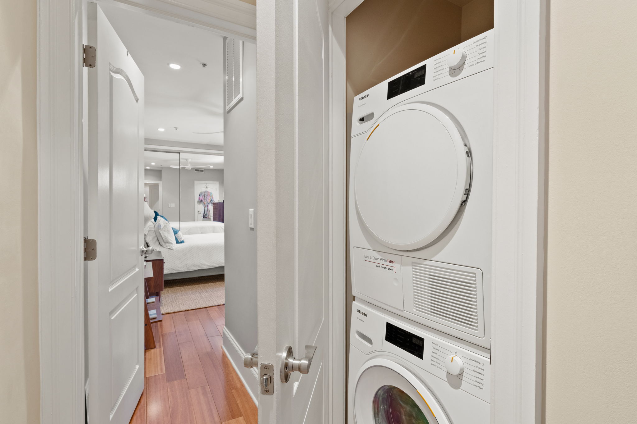 2049 Walnut Street, Unit 1R Philadelphia, PA 19103 - Photo 11 of 18 a view of a bedroom with washer and dryer