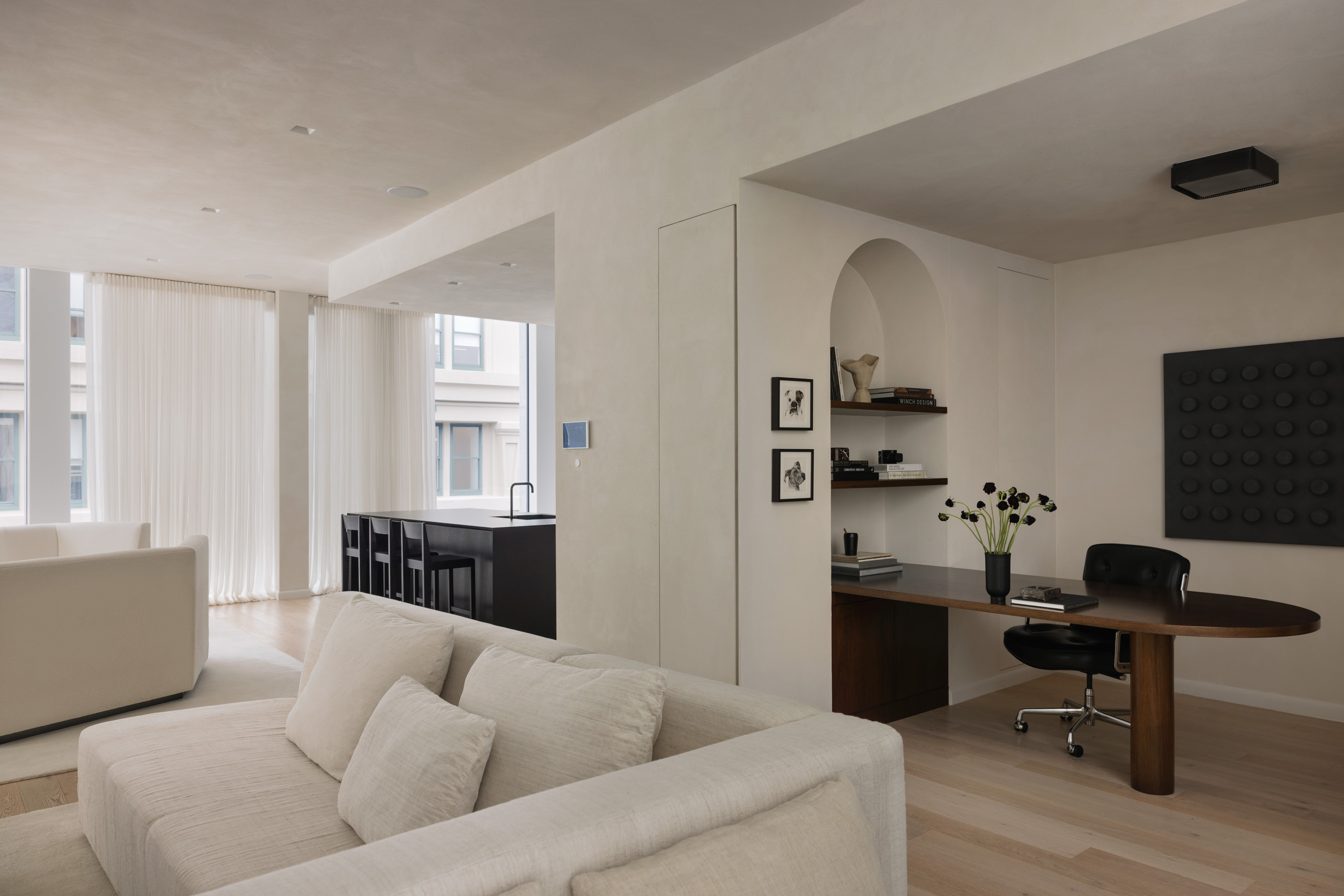 168 Plymouth Street, Unit PHA Brooklyn, NY 11201 - Photo 8 of 21 a living room with furniture