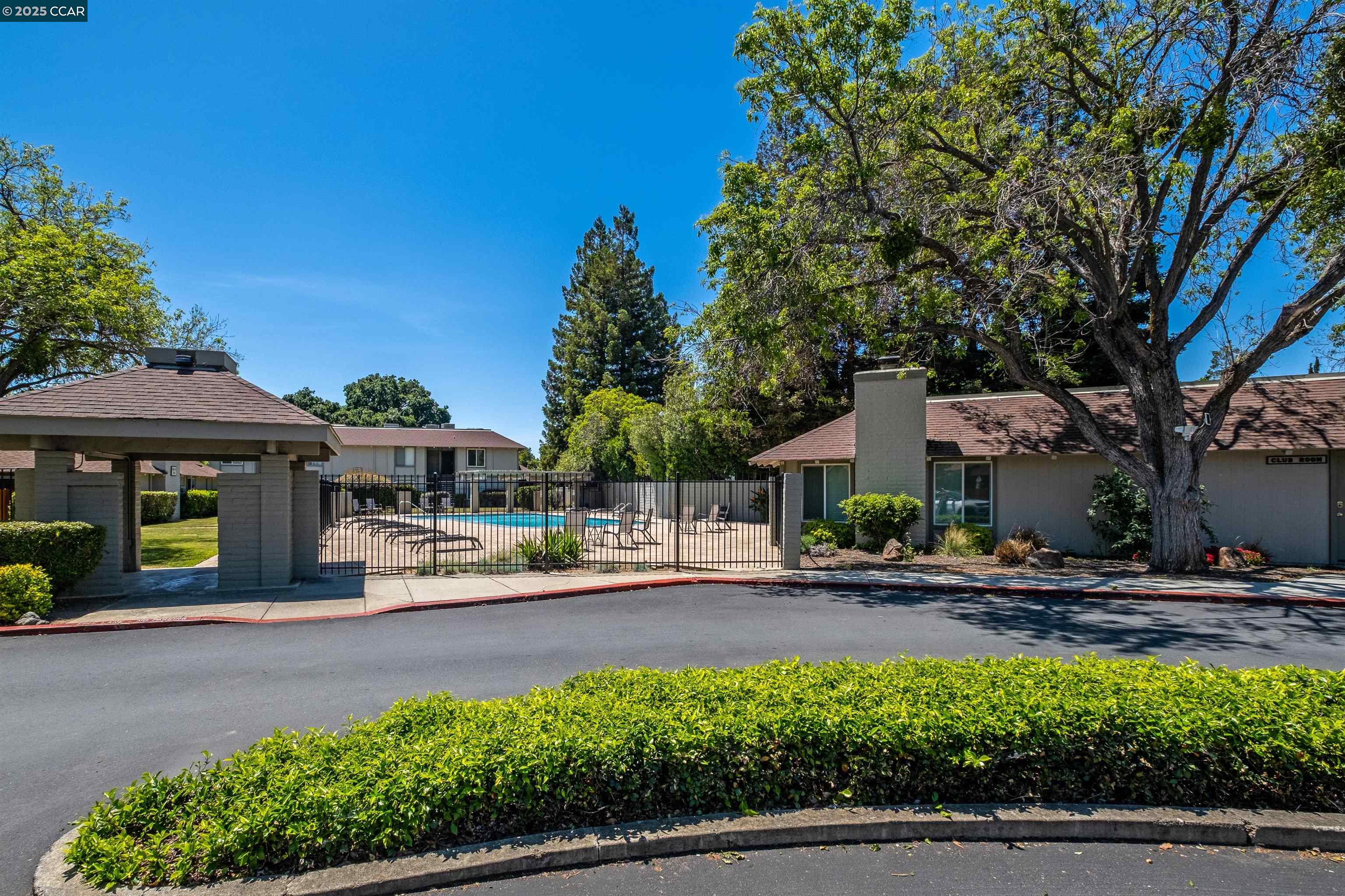 825 Oak Grove Road, Unit 46 Concord, CA 94518 - Photo 19 of 32