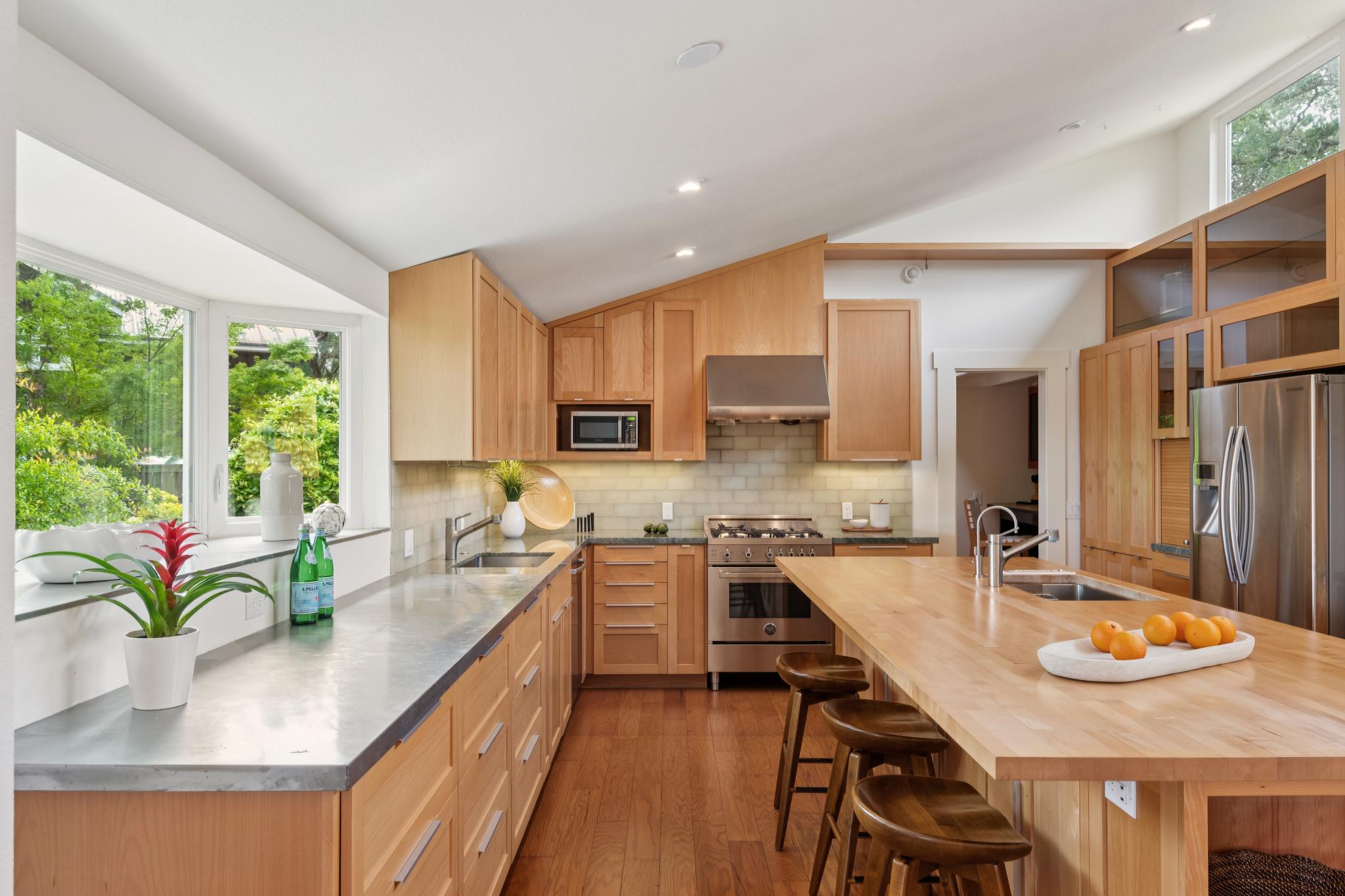 180 W Trinity Road Glen Ellen, CA 95442 - Photo 7 of 37