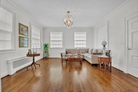 $2,500,000 | 142 Bertha Place | Grymes Hill