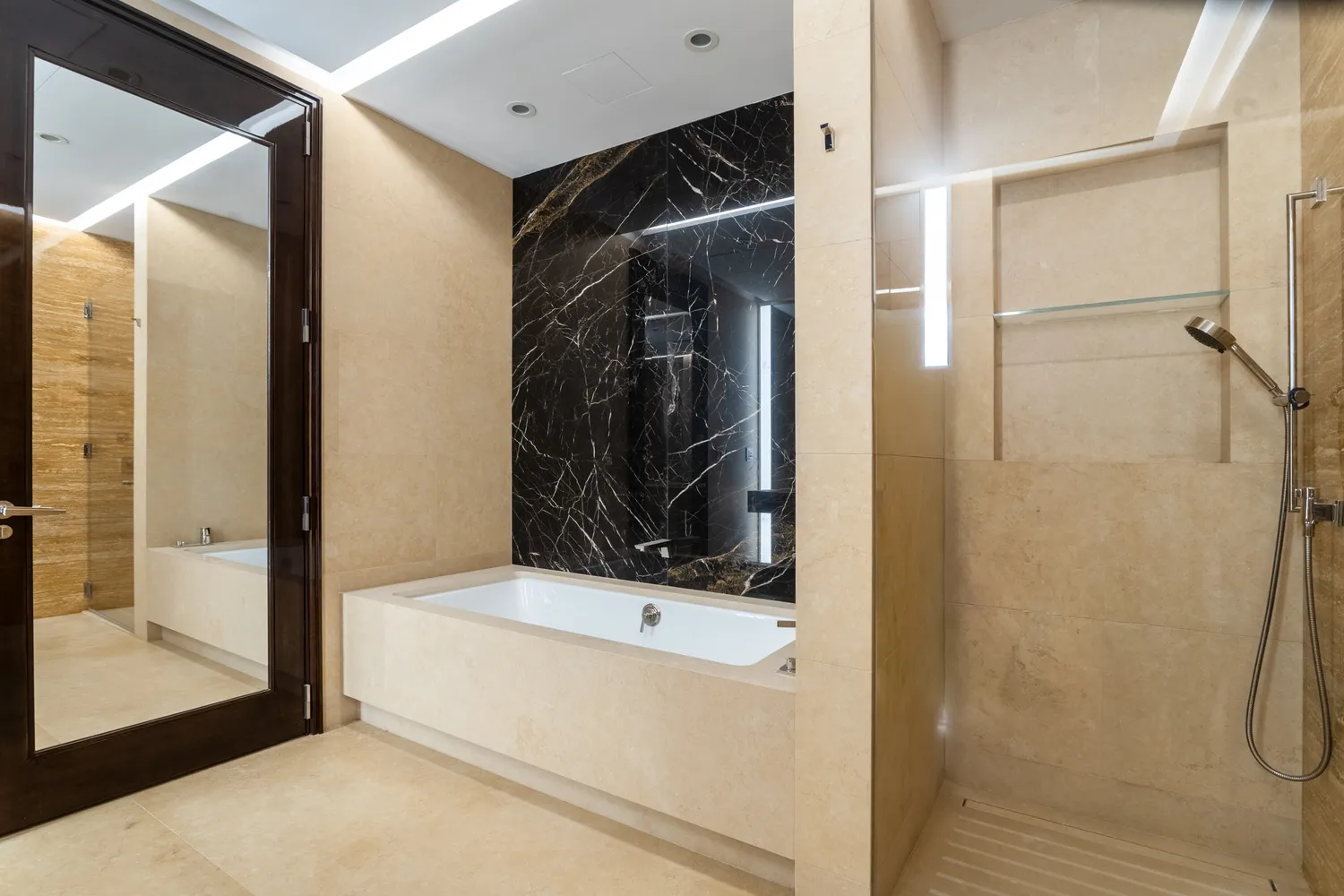 $10,500 | 53 West 53rd Street, Unit 20E | Midtown Central