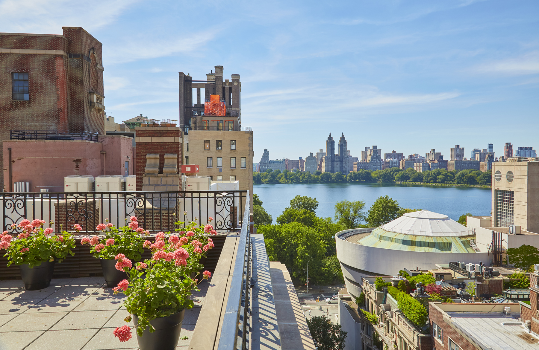 22 East 88th Street, Unit PHD Manhattan, NY 10128 - Photo 19 of 28