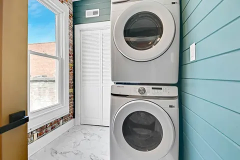 $465,000 | 510 Main Street, Wellsville, KS 66092