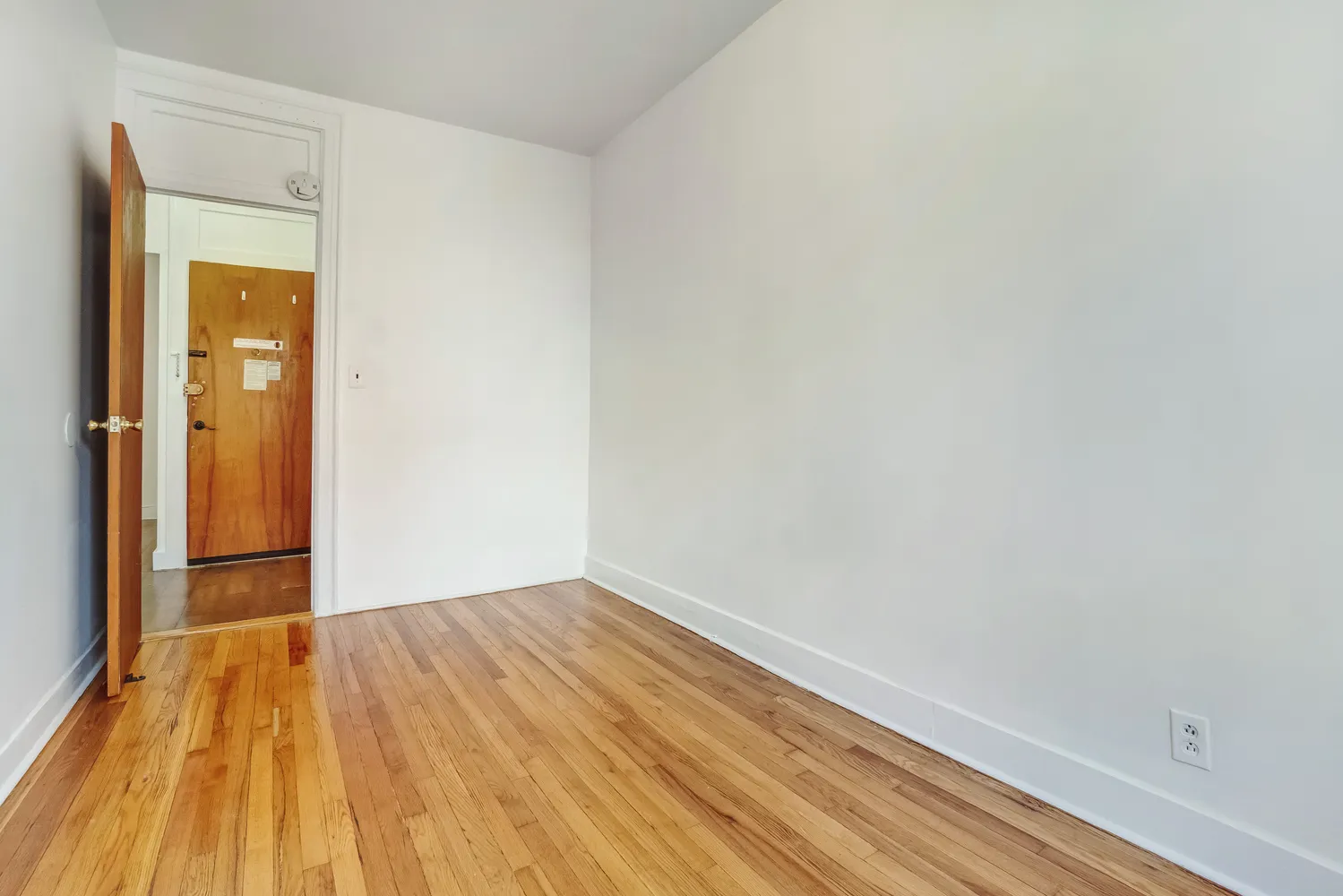 $2,150 | 47-36 48th Street, Unit 3R | Sunnyside