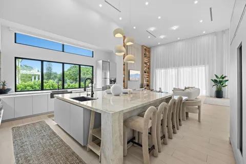 $5,985,000 | 14910 Southwest 16th Court, Davie, FL 33325