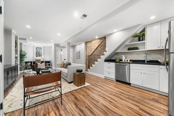 Contact Agent | 1515 T Street Northwest, Washington, DC 20009