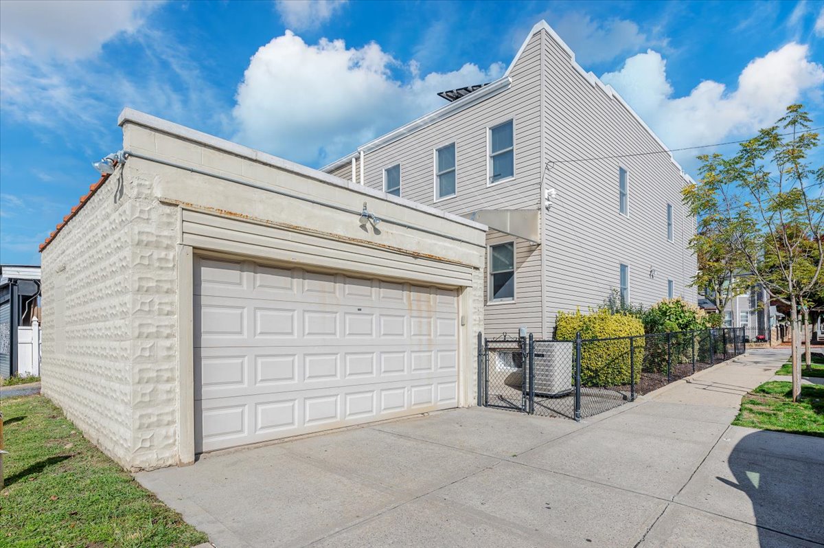 79-32 60th Lane Queens, NY 11385 - Photo 2 of 26