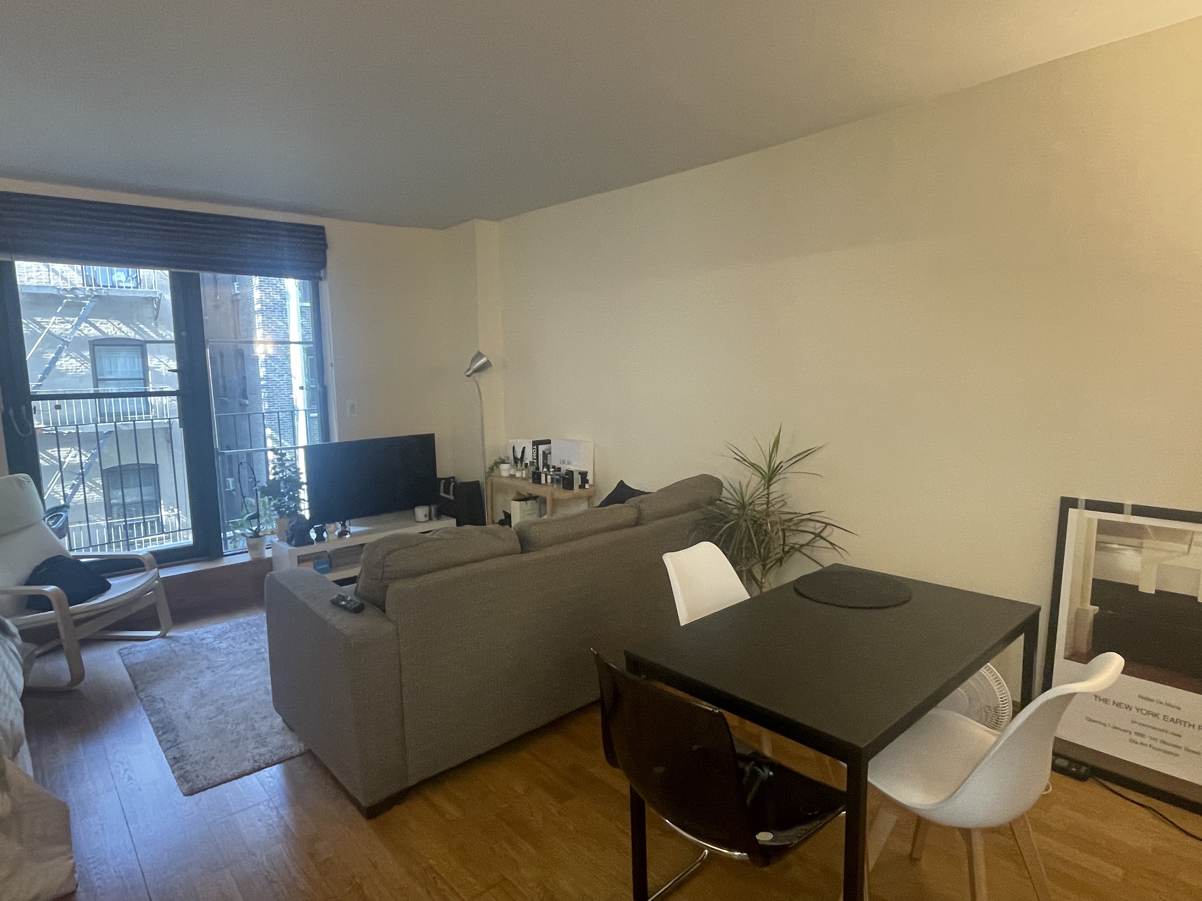 2250 Broadway, Unit 4K Manhattan, NY 10024 - Photo 2 of 9