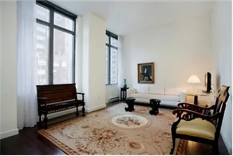 $1,675,000 | 101 West 24th Street, Unit 4F | Chelsea