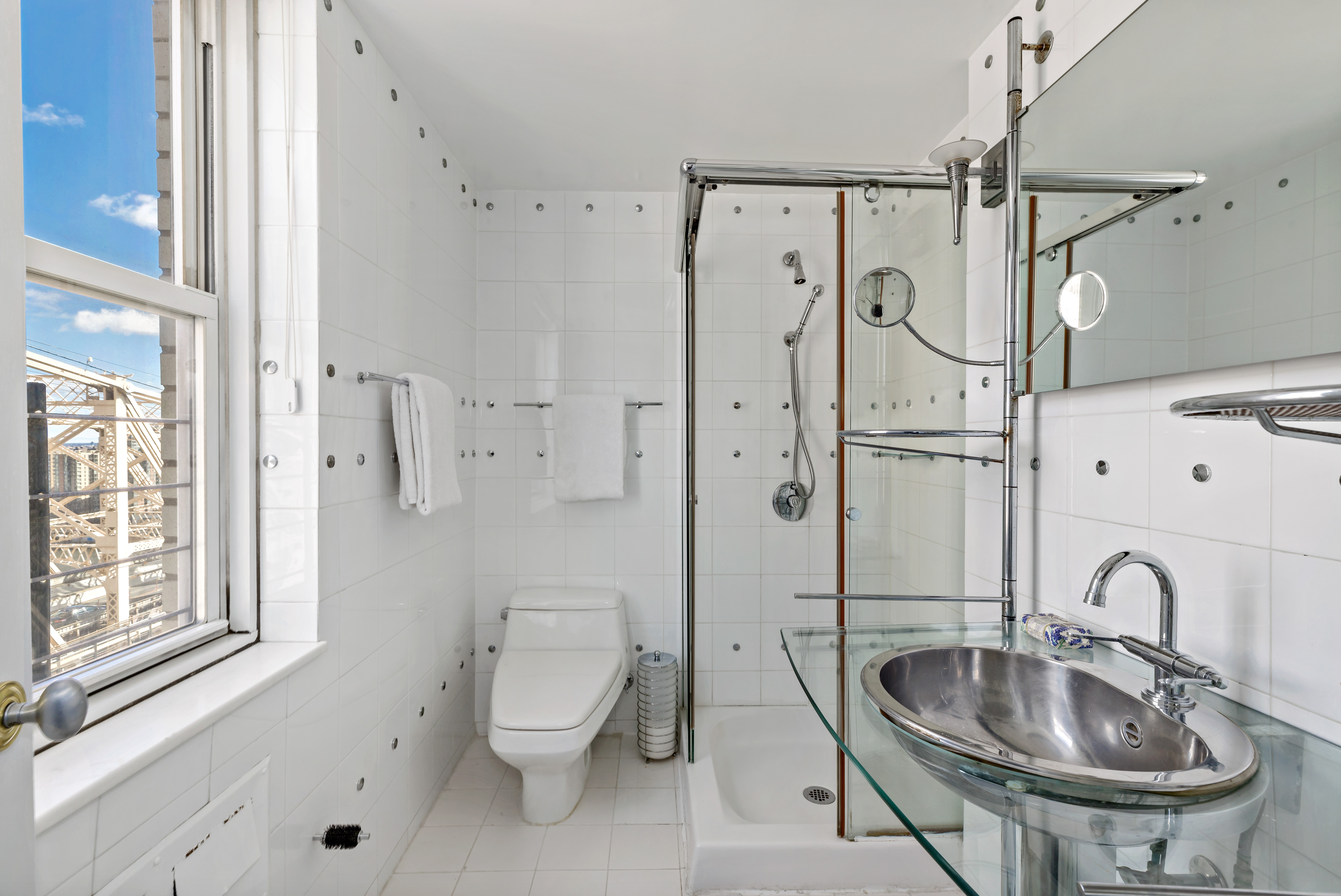 35 Sutton Place, Unit 19B Manhattan, NY 10022 - Photo 14 of 25