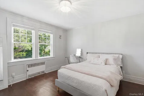 $1,899,000 | 89 Poplar Street, Garden City, NY 11530