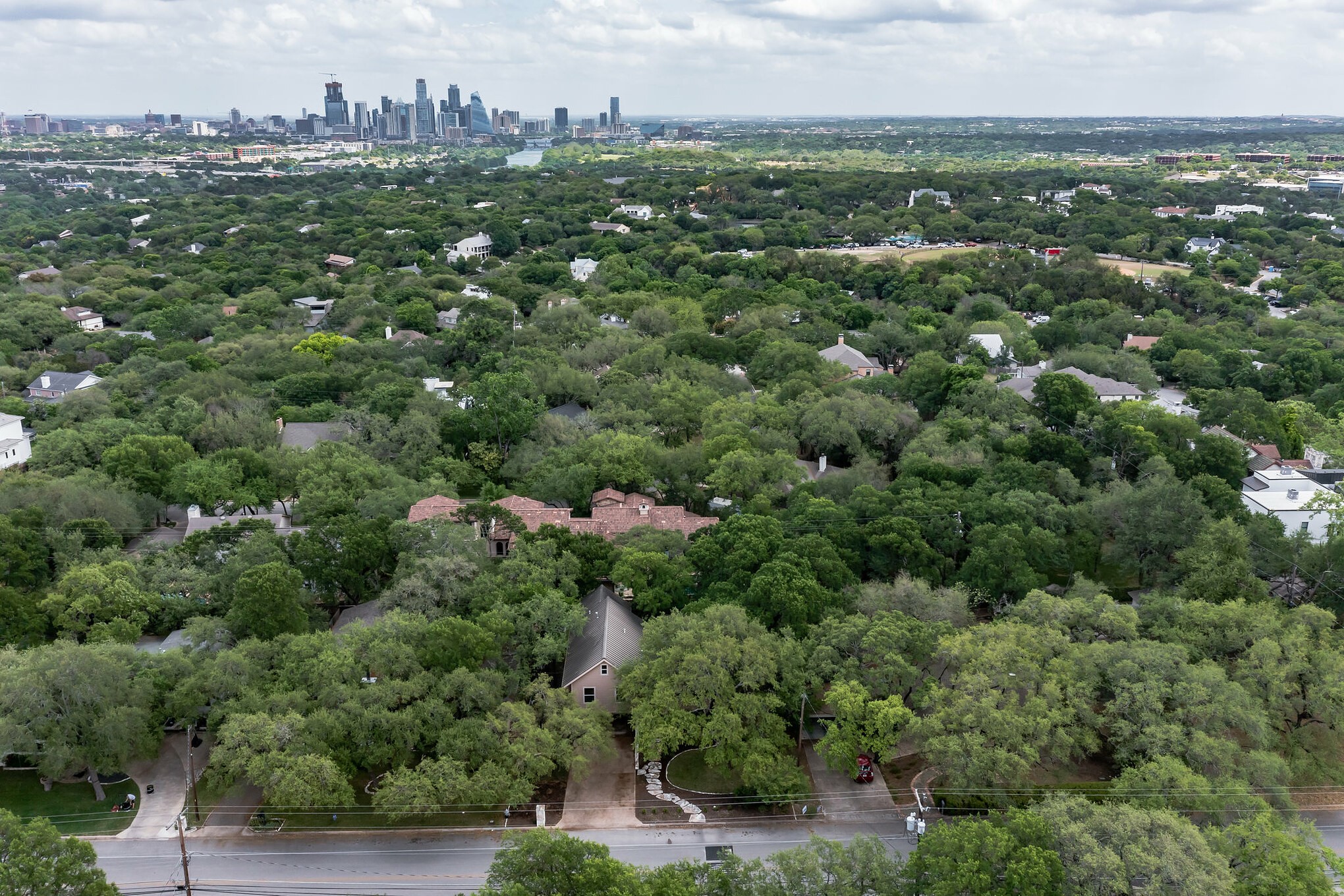 427 Ridgewood Road West Lake Hills, TX 78746 - Photo 2 of 38