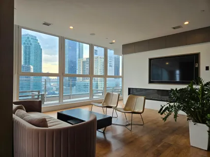 $4,200 | 27-17 42nd Road, Unit 10G | Long Island City