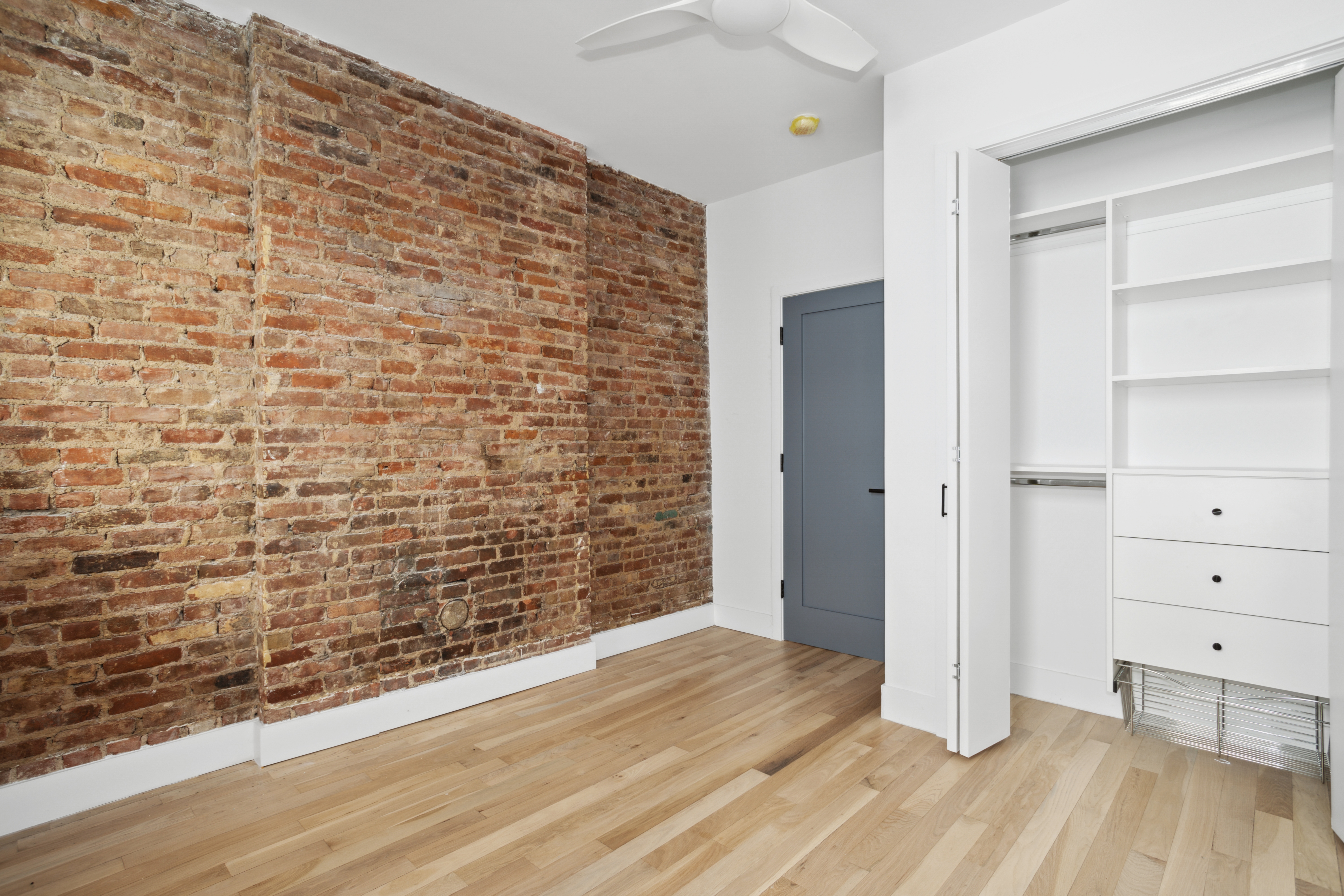 214 Mulberry Street, Unit 4DE Manhattan, NY 10012 - Photo 15 of 21