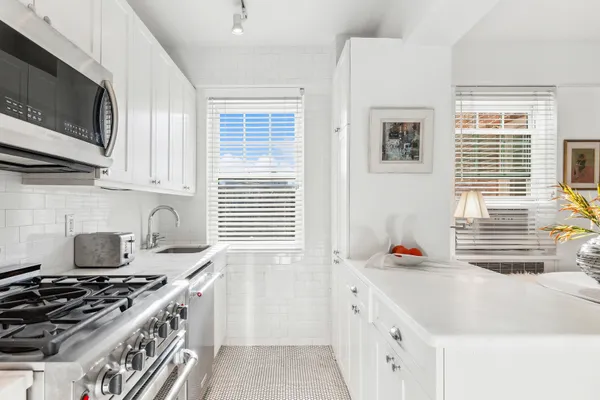 $539,000 | 140 Cabrini Boulevard, Unit 92 | Hudson Heights