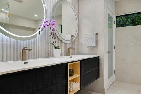 $1,950,000 | 360 Northeast 91st Street, Miami Shores, FL 33138