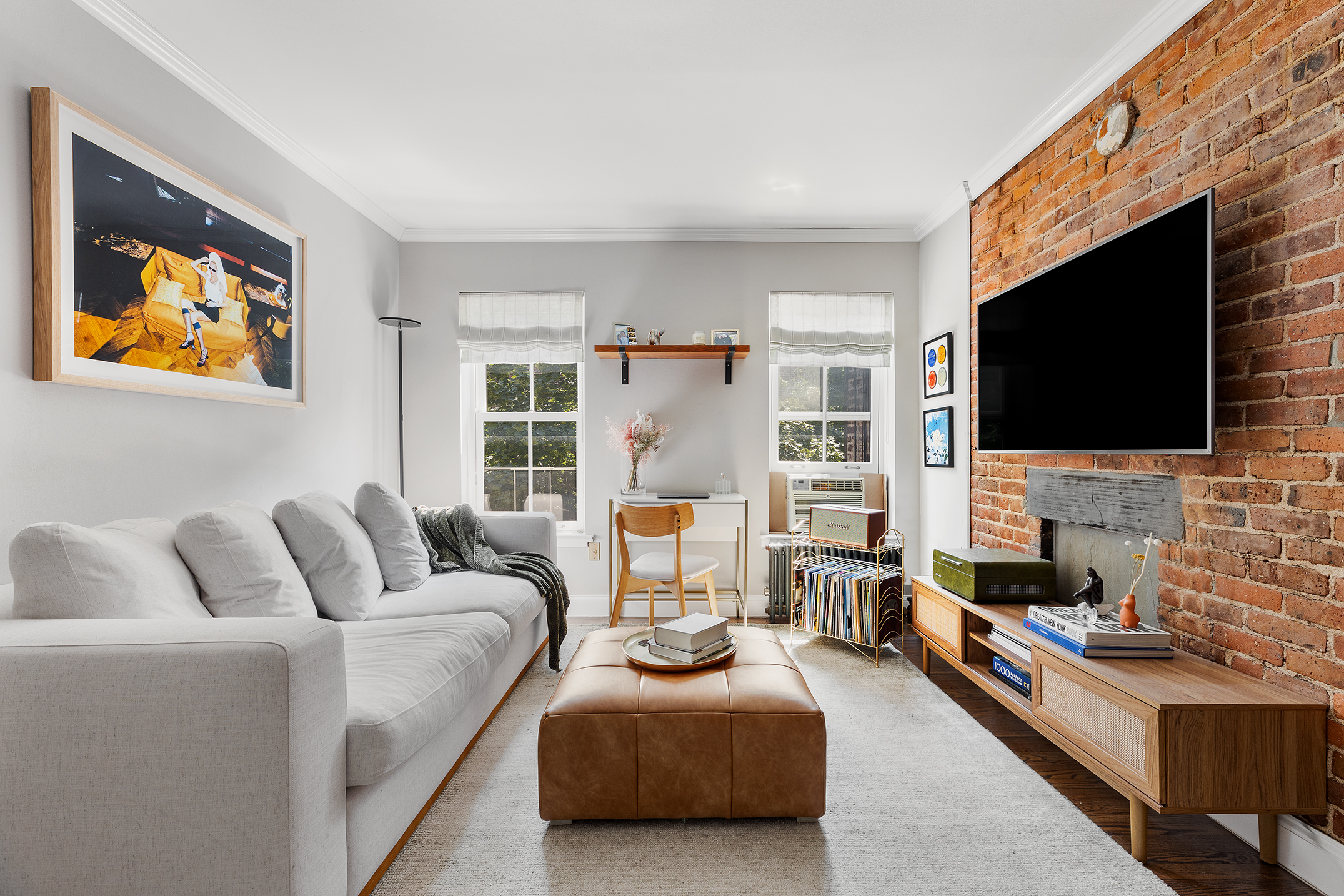 715 Washington Street, Unit 8 Manhattan, NY 10014 - Photo 1 of 9