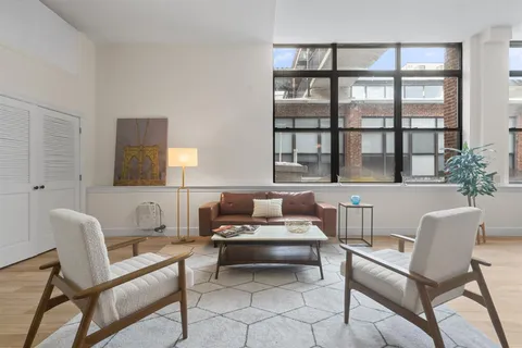 $725,000 | 300 Communipaw Avenue, Unit 154, Jersey City, NJ 07304