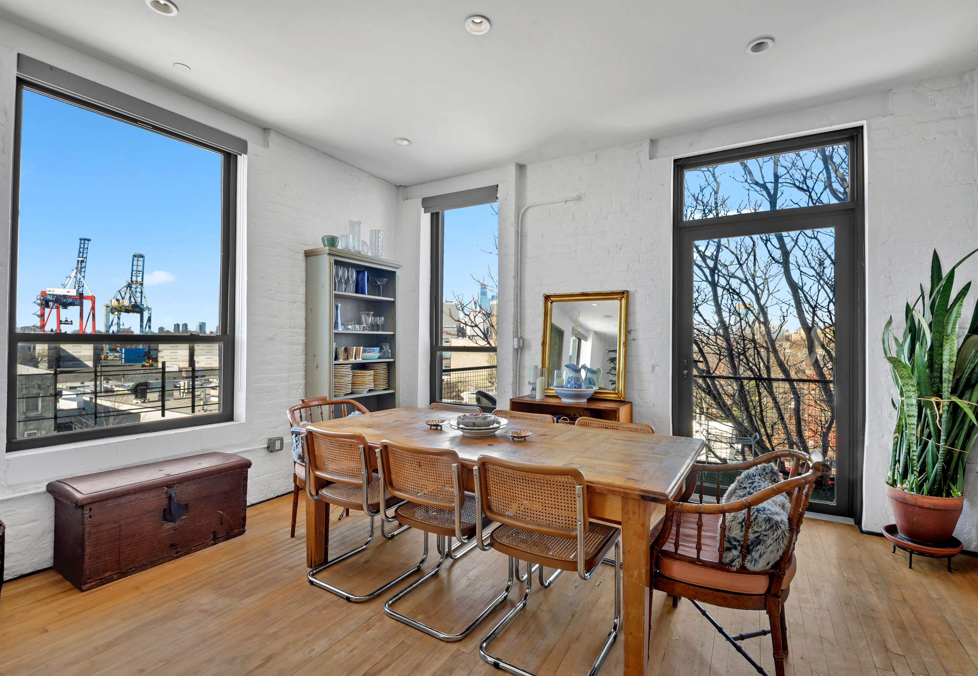25 Carroll Street, Unit 4C Brooklyn, NY 11231 - Photo 8 of 27 a dining room with furniture and window