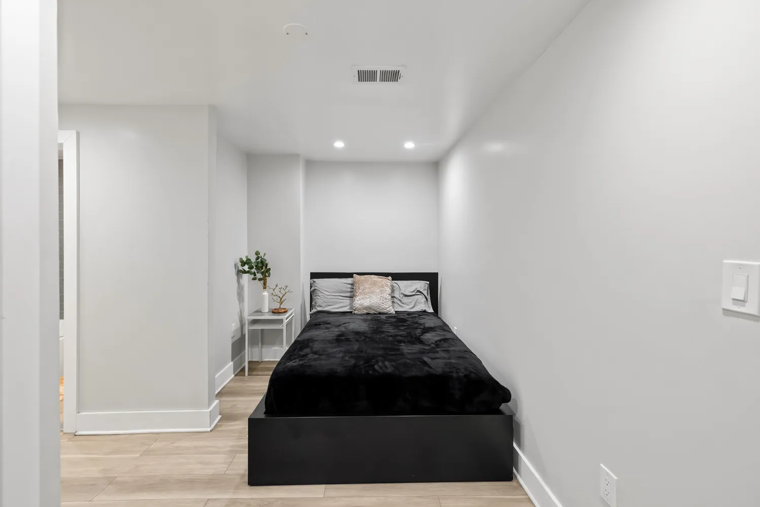 $899,999 | 409 Florida Avenue Northwest, Washington, DC 20001