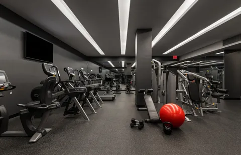 $3,950,000 | 505 West 19th Street, Unit 4C | Chelsea