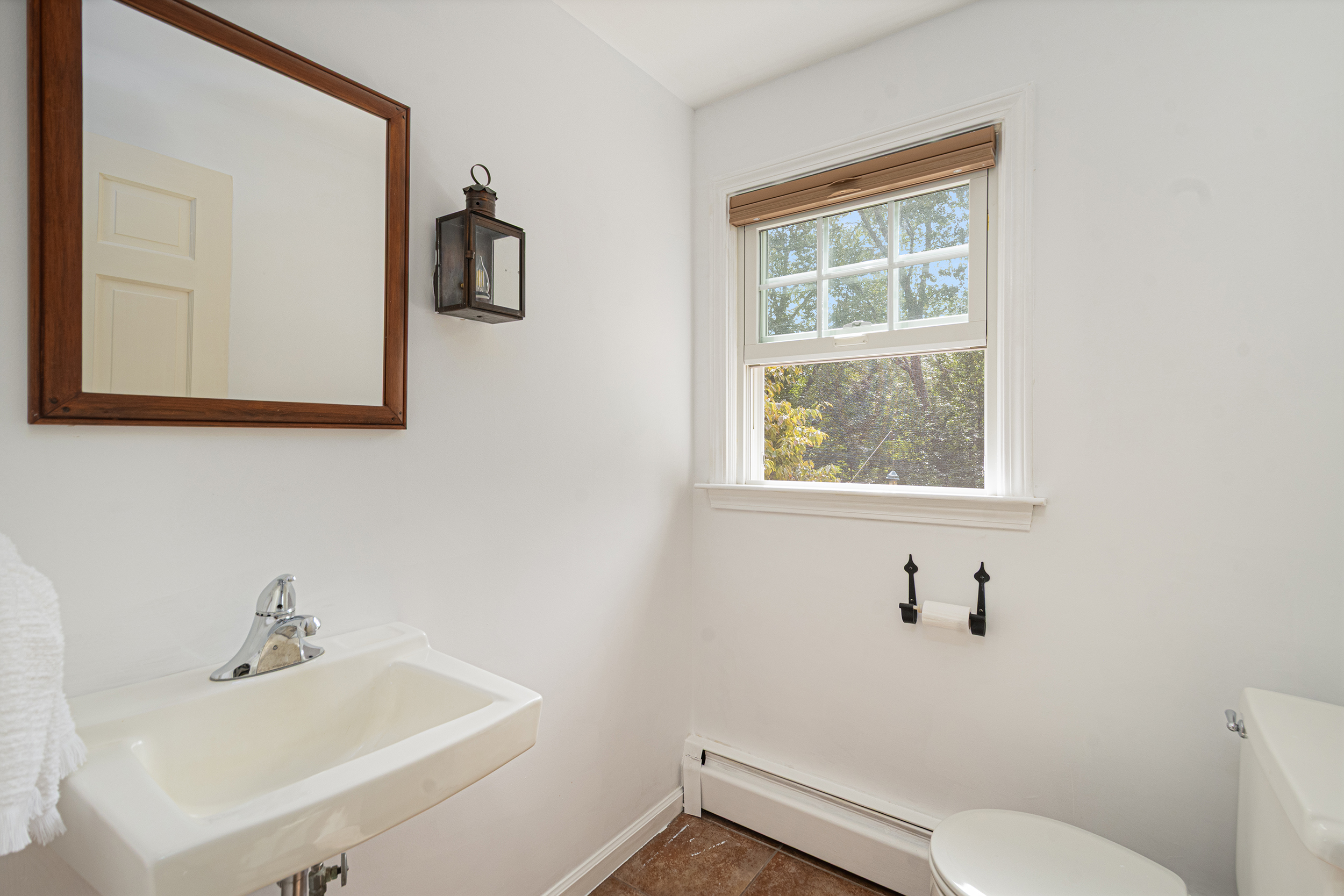 102 Edgewater Road Narragansett, RI 02882 - Photo 33 of 78 Gallery Image 33