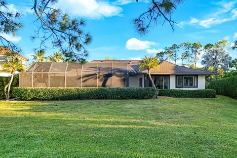 $799,000 | 700 Bald Eagle Drive, Unit 37, Naples, FL 34105