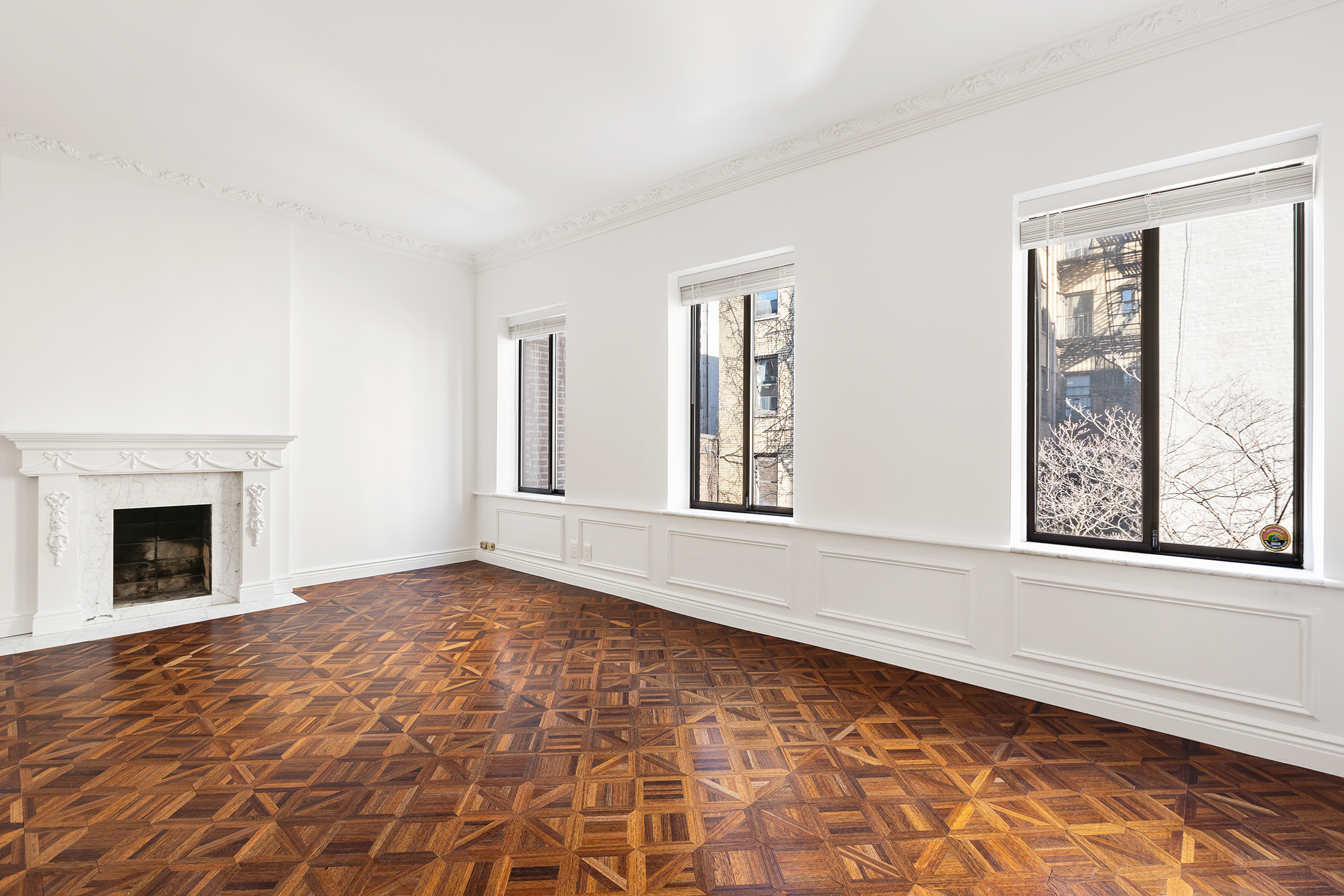 241 Waverly Place, Unit TRIPLEX Manhattan, NY 10014 - Photo 11 of 16