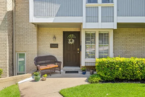 $350,000 | 7605 Woodthrush Drive, Dallas, TX 75230