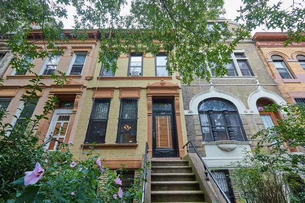 $1,350,000 | 419 East 140th Street | Mott Haven