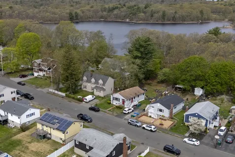 Contact Agent | 55 Thistle Street, Lynn, MA 01905