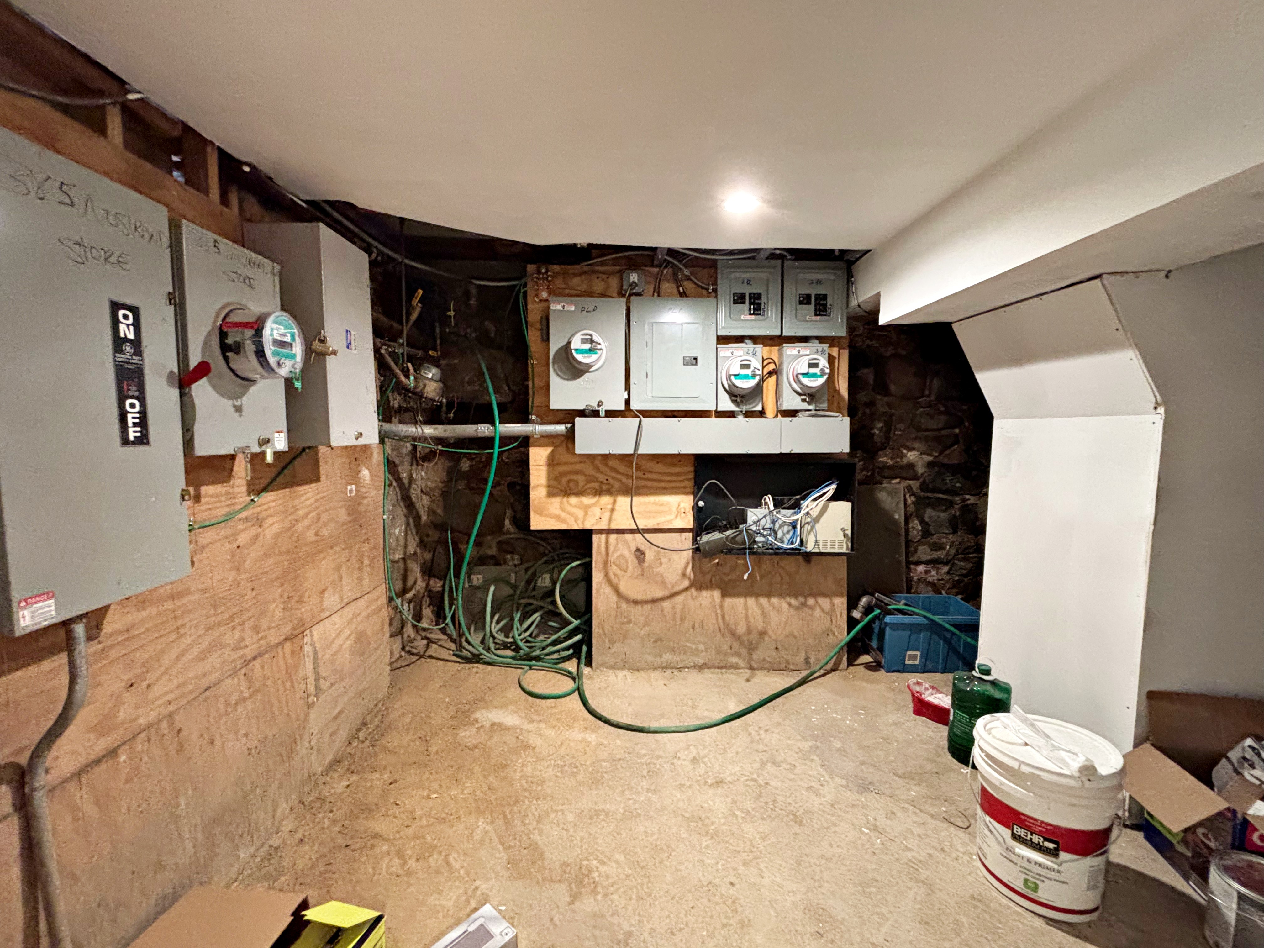 385 Nostrand Avenue, Unit Undisclosed Brooklyn, NY 11216 - Photo 13 of 27 a view of living room