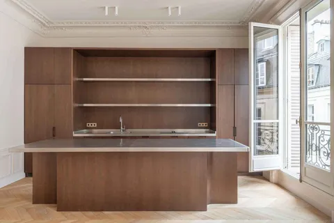 $818,000 | 258 St Germain Boulevard, Paris, France 75007