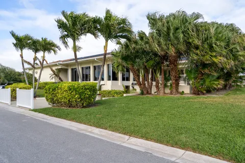 $285,000 | 5400 Highway A1a, Unit H24, Vero Beach, FL 32963