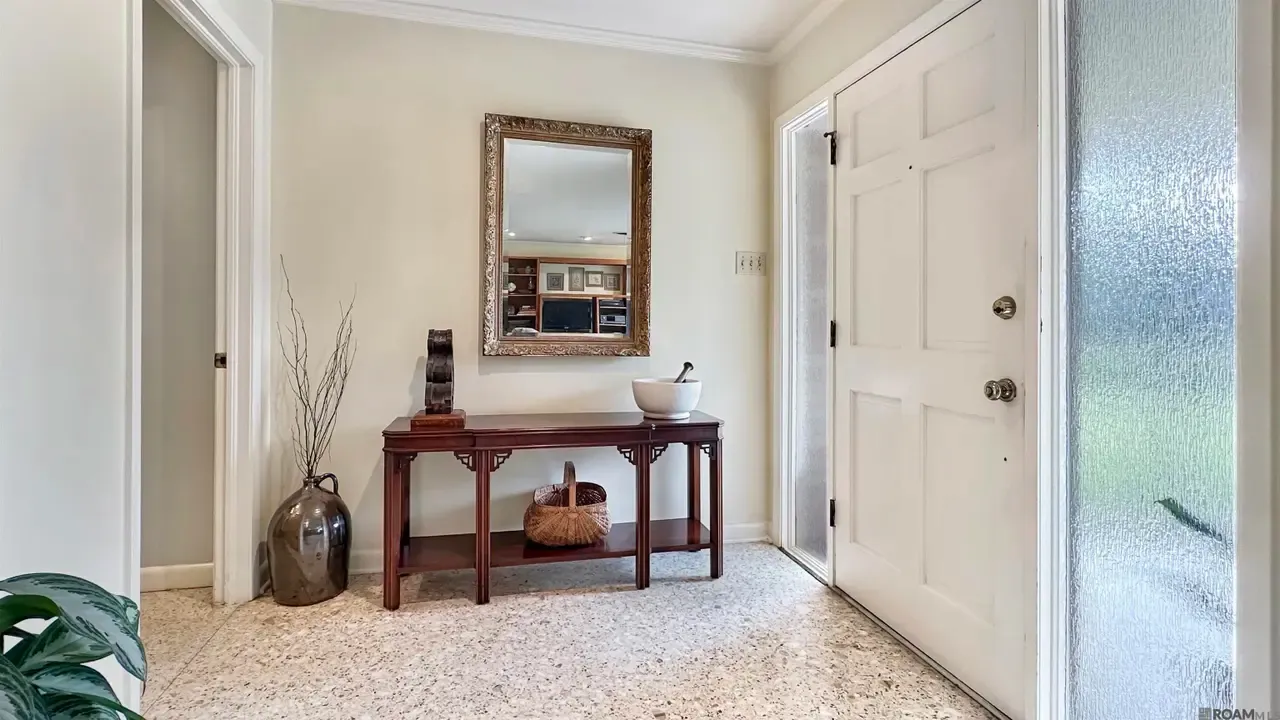 $549,900 | 5929 Menlo Drive, Baton Rouge, LA 70808