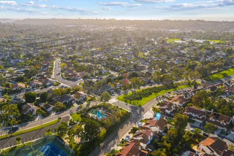 $1,448,000 | 1744 Willowspring Drive North, Encinitas, CA 92024