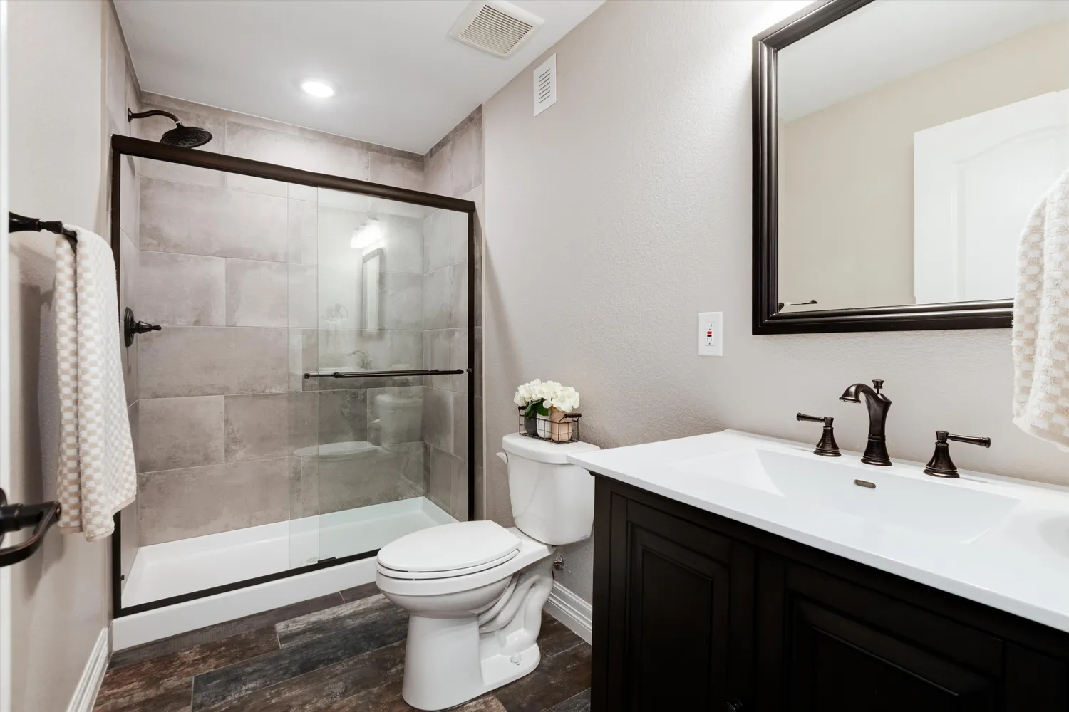 $819,000 | 6236 South Millbrook Way, Aurora, CO 80016