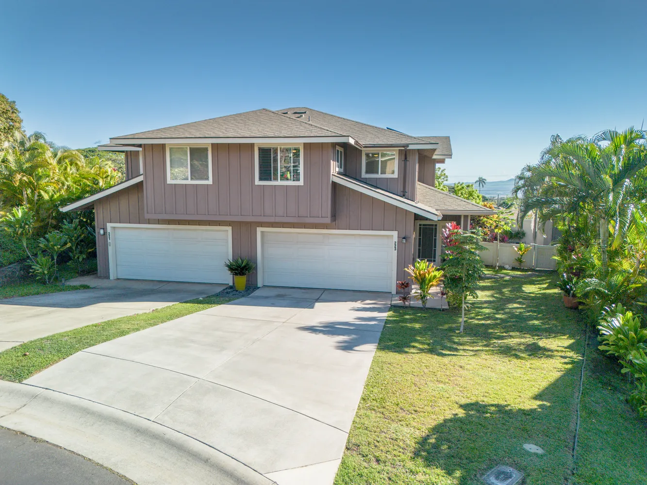 $975,000 | 223 Lau Oliwa Loop, Unit 38, Wailuku, HI 96793