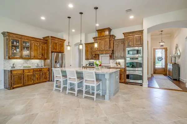 $1,325,000 | 6609 Fairway Drive, Westworth Village, TX 76114