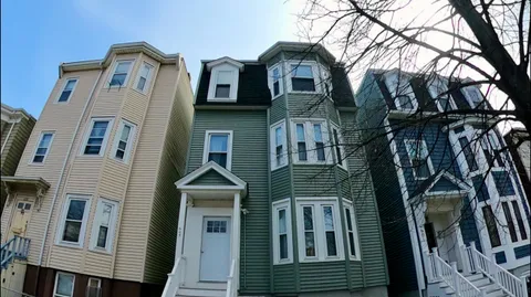 $2,650 | 603 Bennington Street, Unit 1, Boston, MA 02128