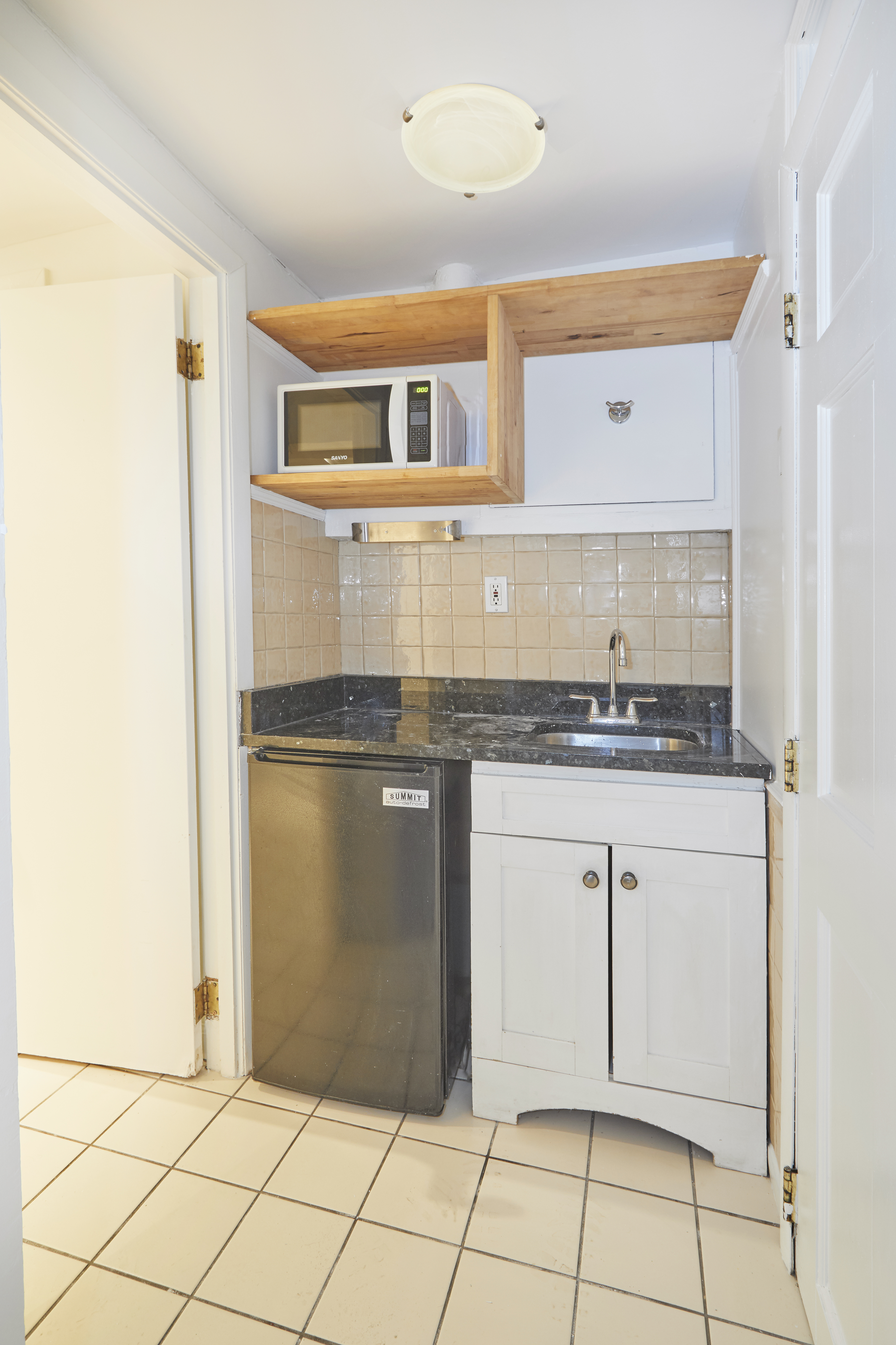 32 East 3rd Street, Unit GARDEN Manhattan, NY 10003 - Photo 16 of 20
