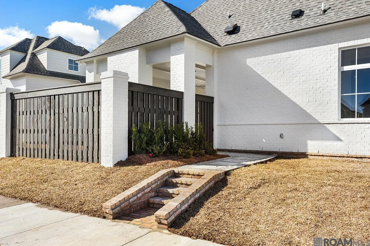 2755 Harveston Mill Drive Baton Rouge, LA 70810 - Photo 35 of 40