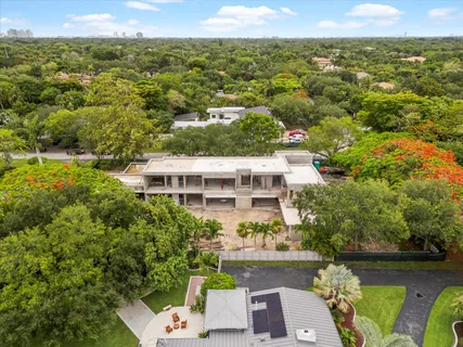 $10,950,000 | 6200 Southwest 123rd Terrace, Pinecrest, FL 33156